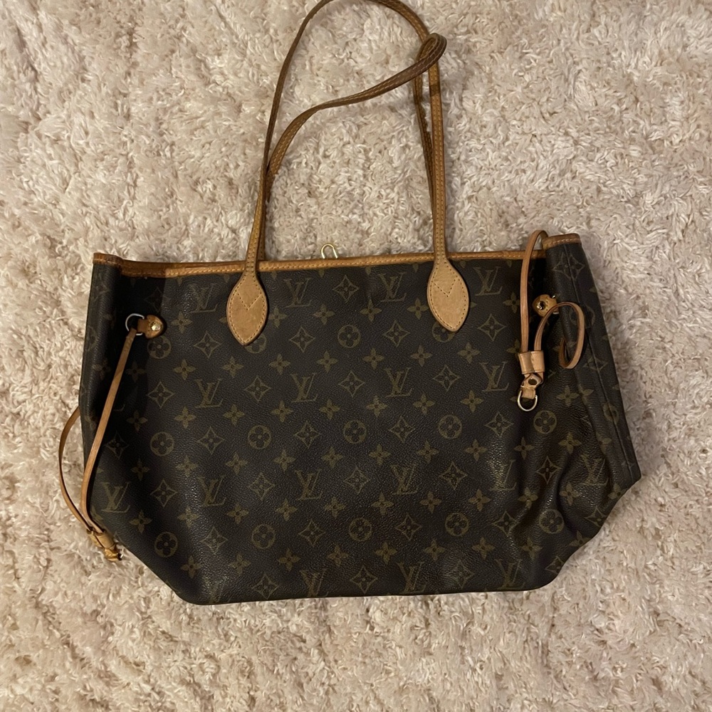 Louis Vuitton Neverfull GM Tote USED